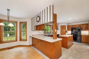 9 Wildwood Rd, Auburn, NH 03032 - Photo 9