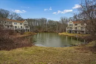 417 Fox Hollow Way, Manchester, NH 03104 - Photo 3