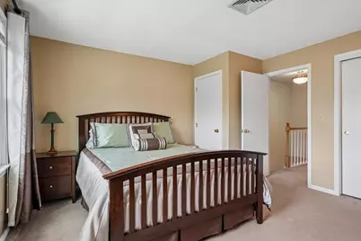 417 Fox Hollow Way, Manchester, NH 03104 - Photo 17