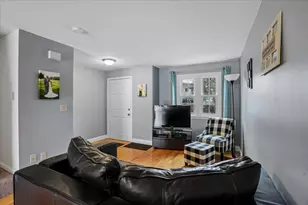 417 Fox Hollow Way, Manchester, NH 03104 - Photo 5