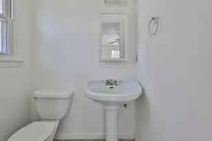 102 Bypass 28, Derry, NH 03038 - Photo 19