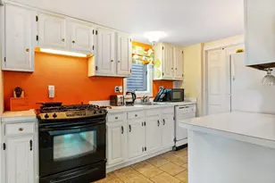 21 Washington St, Newbury, NH 03255 - Photo 11
