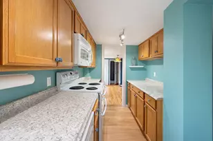 238 Nashua St, Milford, NH 03055 - Photo 5