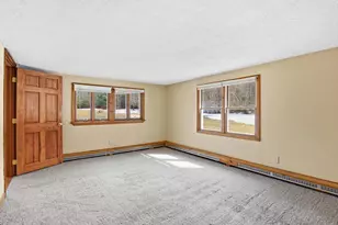 535 Old Greenfield Rd, Peterborough, NH 03458 - Photo 9