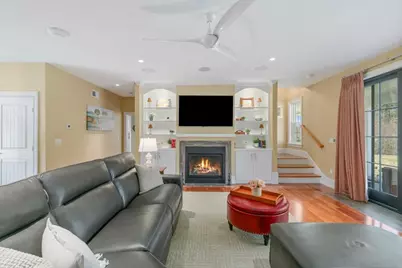 24 Brady Circle, Plaistow, NH 03865 - Photo 15