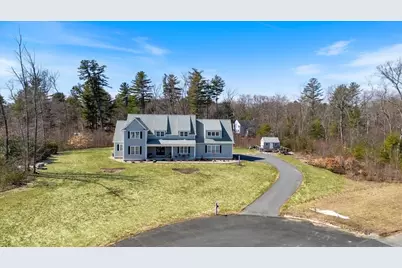 24 Brady Circle, Plaistow, NH 03865 - Photo 5