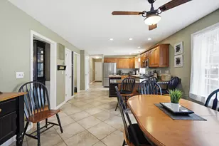 43 Hampshire Hills Dr, Bow, NH 03304 - Photo 9