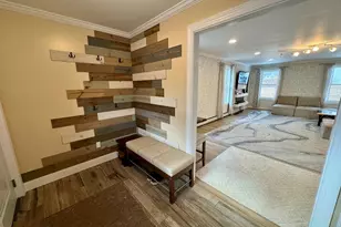 8 La Brecque St, Lincoln, NH 03251 - Photo 9