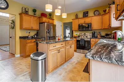 8 Corliss Road, Windham, NH 03087 - Photo 5