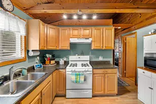 11 Avalon Rd, Farmington, NH 03835 - Photo 13