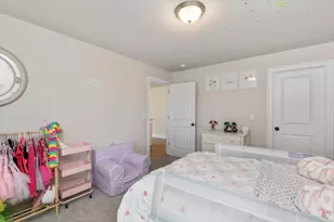 217 S Main St, Seabrook, NH 03874 - Photo 25