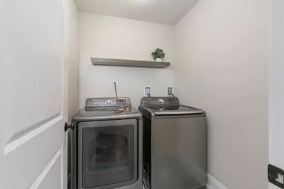 217 S Main Street, Seabrook, NH 03874 - Photo 29