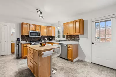 19 Whittemore Road, Pembroke, NH 03275 - Photo 7