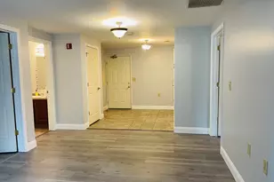 40 Eastern Ave, Manchester, NH 03104 - Photo 17