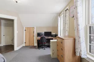 208 Academy St, Laconia, NH 03246 - Photo 23