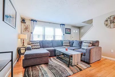 356 Circle Road, Manchester, NH 03103 - Photo 7