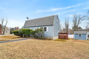 3954 Brown Ave, Manchester, NH 03103 - Photo 3