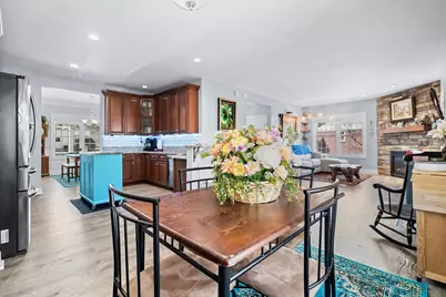 523 Coolidge Avenue, Manchester, NH 03102 - Photo 15