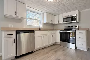 30 Sweatt St, Boscawen, NH 03303 - Photo 3