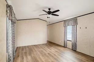 34 Pineland Park Rd, Milton, NH 03851 - Photo 9