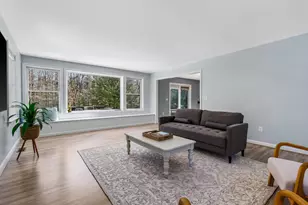 110 Tuck Dr, Fremont, NH 03044 - Photo 9