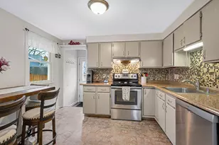 4 Kittery Dr, Nashua, NH 03062 - Photo 3