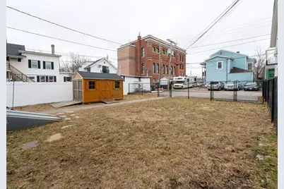 435 Central Street, Manchester, NH 03103 - Photo 31