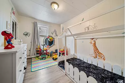 17 1/2 Balcom Street, Nashua, NH 03060 - Photo 9