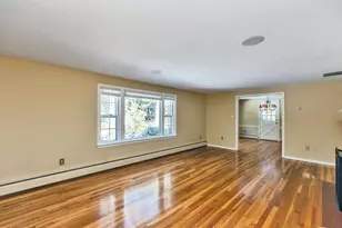 28 Wendover Way, Bedford, NH 03110 - Photo 17