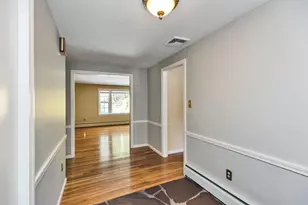 28 Wendover Way, Bedford, NH 03110 - Photo 9