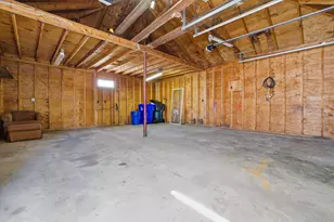 38 Garden St, Manchester, NH 03103 - Photo 39