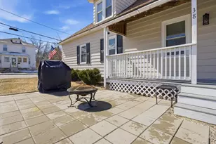 38 Garden St, Manchester, NH 03103 - Photo 7