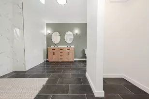 32 Old Bedford Rd, Bedford, NH 03110 - Photo 11