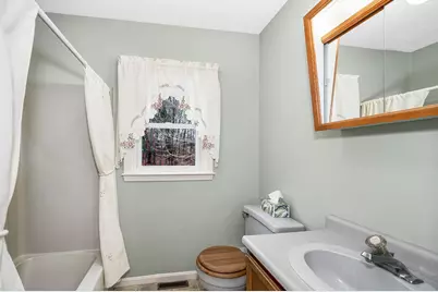 11 Linden Street, Hudson, NH 03051 - Photo 9