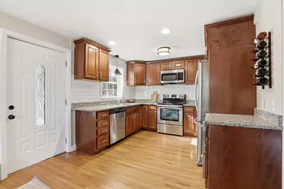 589 Tolend Road, Dover, NH 03820 - Photo 5