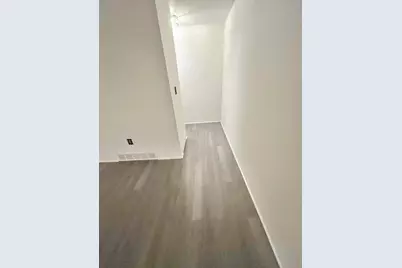5 Louisburg Square #11, Nashua, NH 03060 - Photo 7