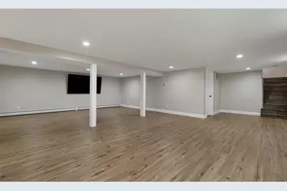 17 Winchester Street, Portsmouth, NH 03801 - Photo 27