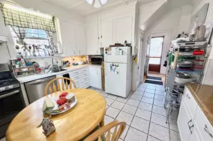 46 Hough St, Dover, NH 03820 - Photo 9