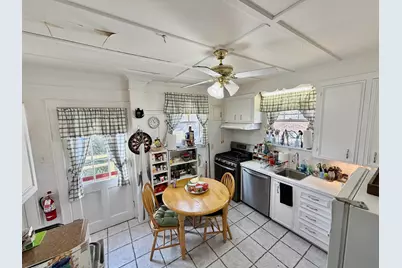 46 Hough Street, Dover, NH 03820 - Photo 7