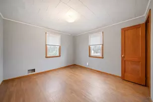 57 McPhail St, Manchester, NH 03104 - Photo 13