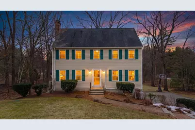 4 Donmac Drive, Derry, NH 03038 - Photo 1