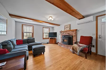 4 Donmac Drive, Derry, NH 03038 - Photo 17