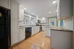 853 Union St, Manchester, NH 03104 - Photo 5