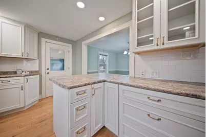 853 Union Street, Manchester, NH 03104 - Photo 7