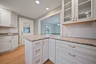 853 Union St, Manchester, NH 03104 - Photo 7