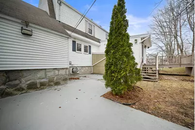 853 Union Street, Manchester, NH 03104 - Photo 35