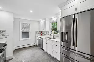 20 Doris Ave, Portsmouth, NH 03801 - Photo 19
