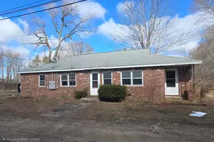 773 Salmon Falls Rd, Rochester, NH 03868 - Photo 1