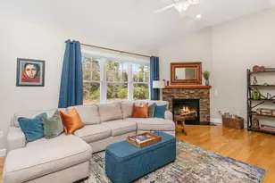 14 Tomasian Dr, Merrimack, NH 03054 - Photo 7