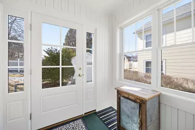 467 Bridge Street, Manchester, NH 03104 - Photo 15